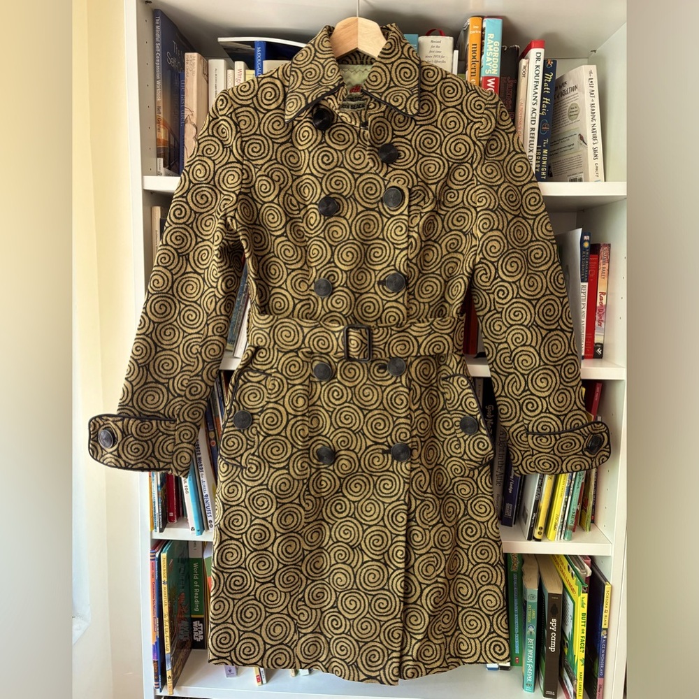 Al’s Attire Small women’s Hand made bespoke coat, trench coat.